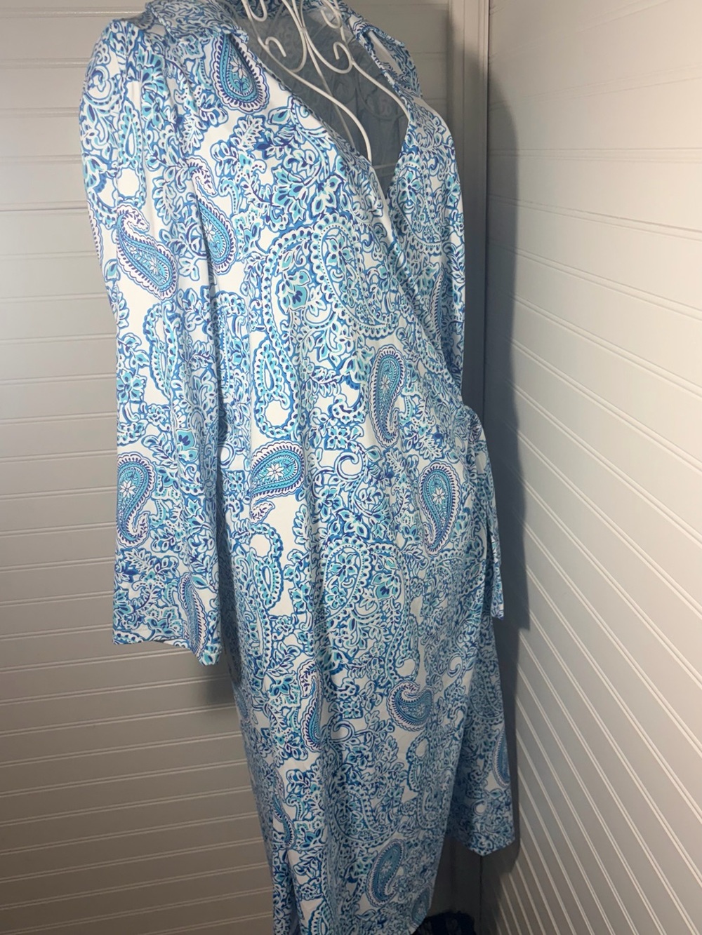 Talbots Teal and Navy Paisley Top - Picture 9 of 11